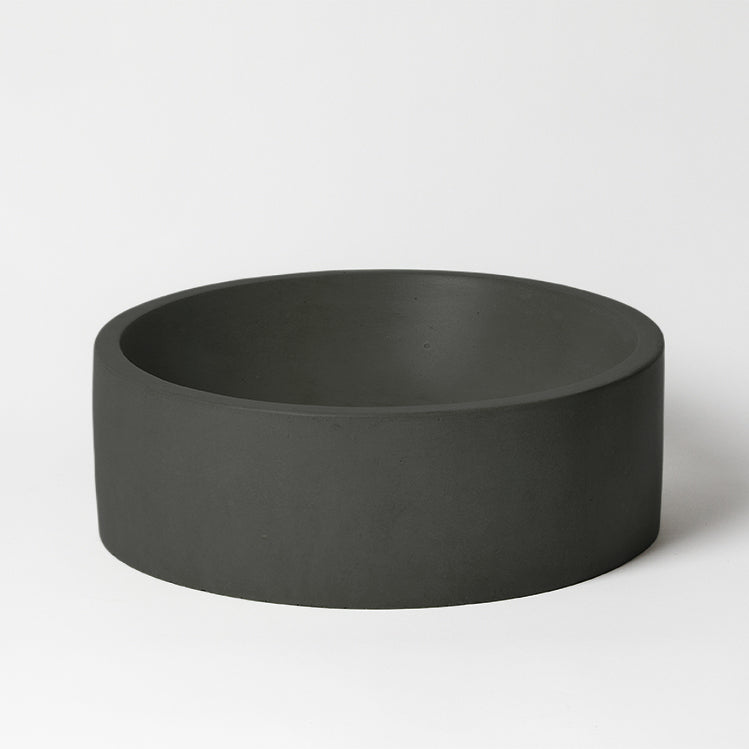 Cassidy Pebble Basin-Mayde Concrete