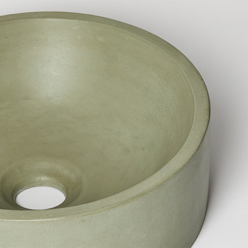 Cassidy Pebble Basin-Mayde Concrete