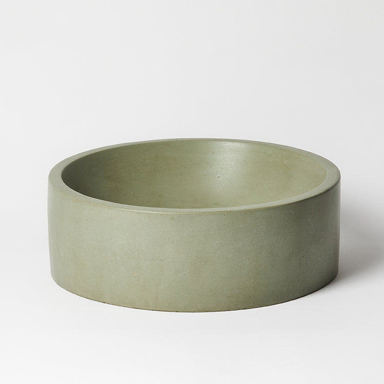 Cassidy Pebble Basin-Mayde Concrete