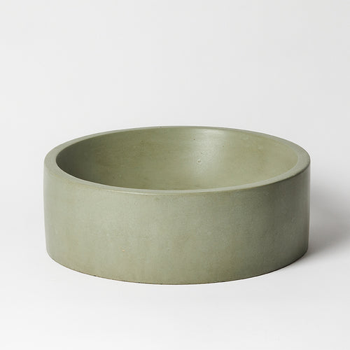 Cassidy Pebble Basin-Mayde Concrete