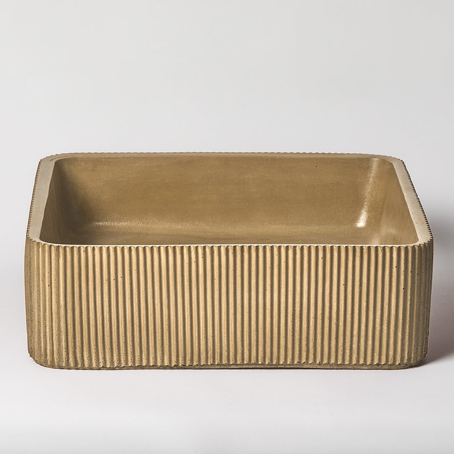 Corra Square Basin-Mayde Concrete