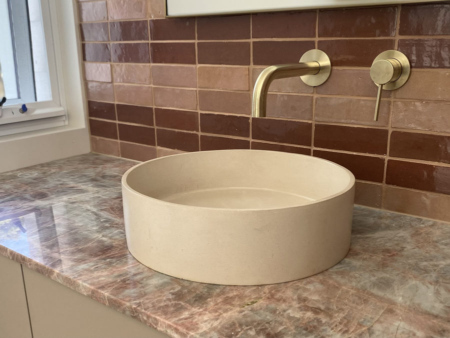Cassidy Round Basin in Rammed Earth, Barwon Heads home