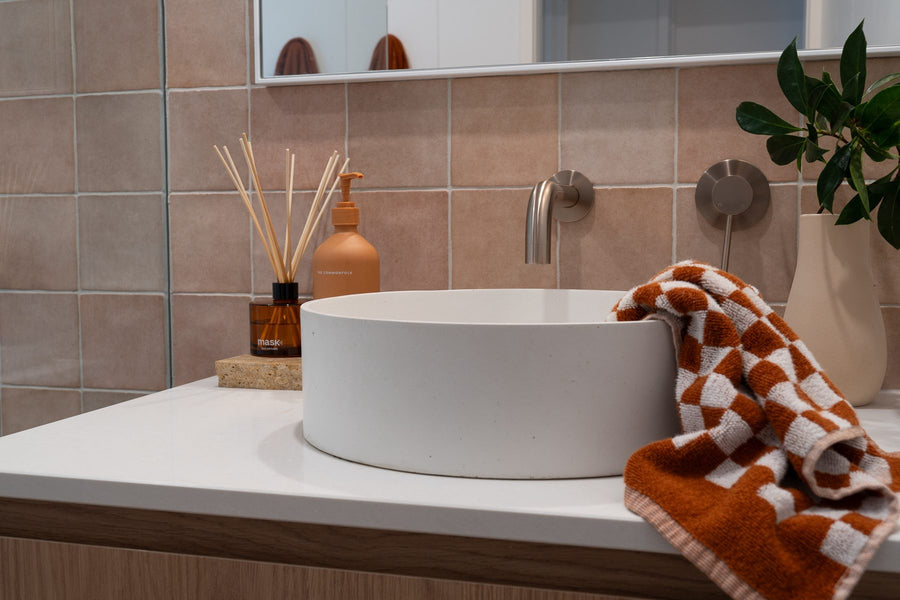Cassidy Round Basin in White, Oasis, Torquay